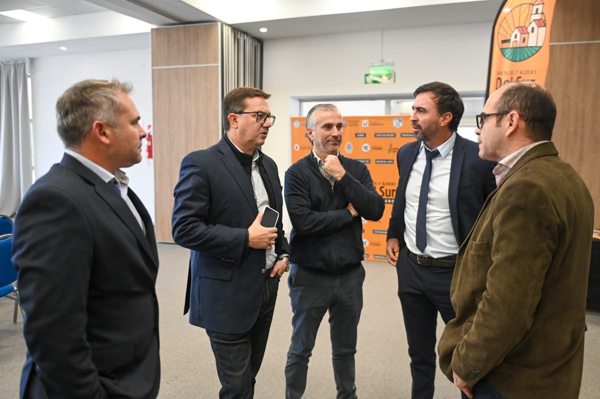 Gestión turística · Encuentros, entrevistas y recorridos · 37